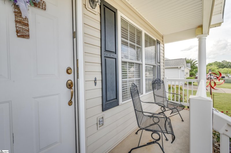 Property image 3 at 110 Baldwin Place, Easley, SC 29642