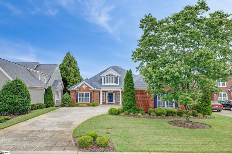 Property image 2 at 3 Henson Place, Greer, SC 29650