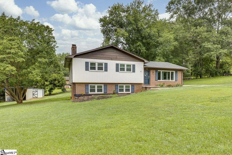 Property image 3 at 211 Hillandale Road, Liberty, SC 29657