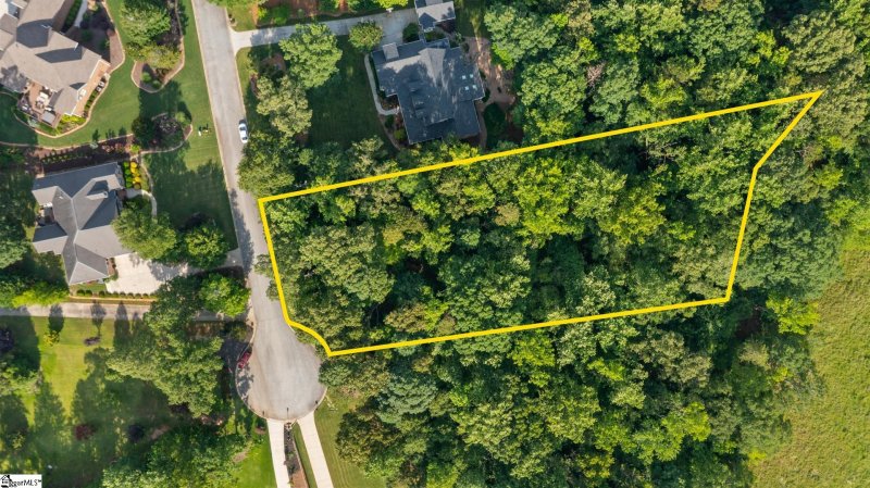 Property image 4 at 107 Woodland Hills Lane, Fountain Inn, SC 29644