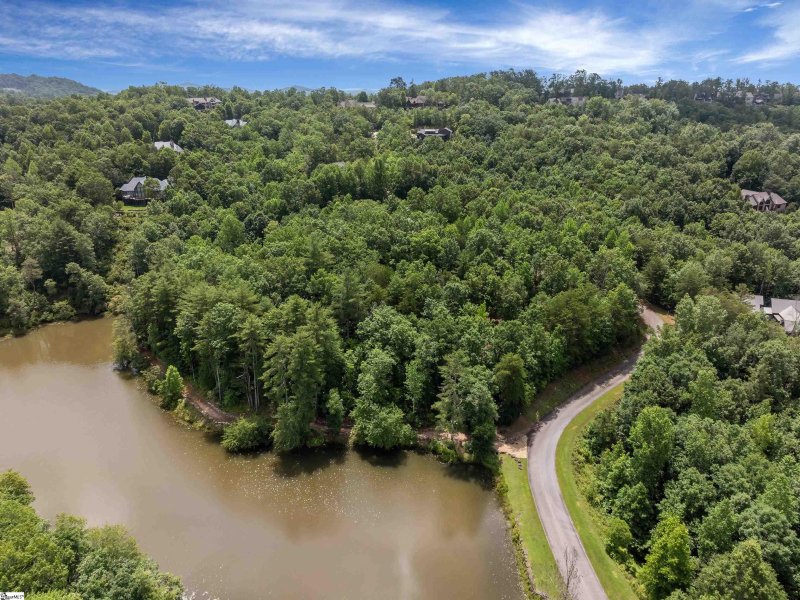 Property image 4 of 25 Lakes Edge Way in The Cliffs at Mountain Park, Marietta, SC 29661