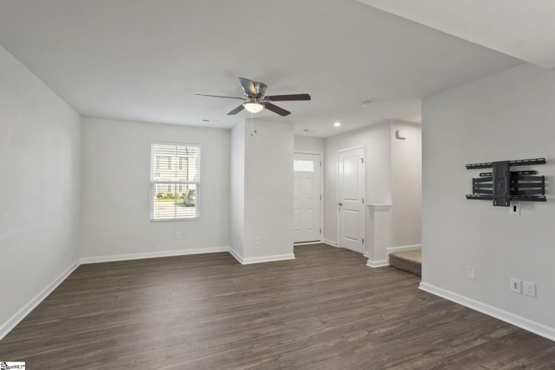 Property image 5 at 521 Hampton Townes Drive, Greenville, SC 29617