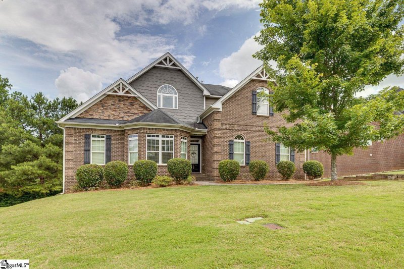 Property image 2 at 104 Saddlehorn Lane, Easley, SC 29642