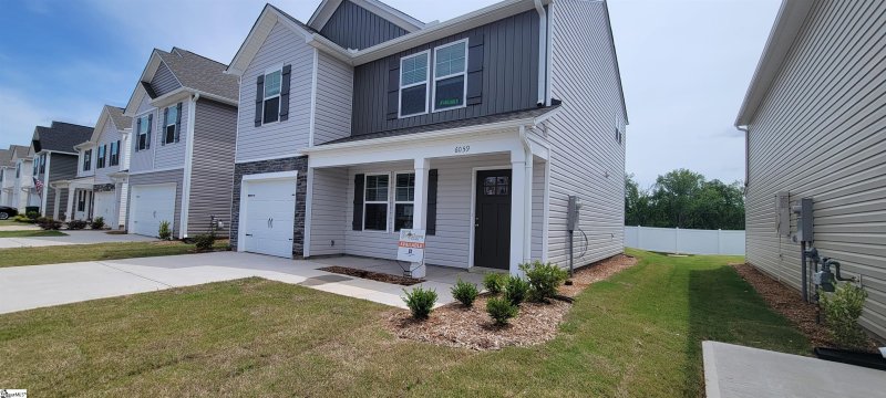 Property image 2 at 6059 Willutuck Drive, Boiling Springs, SC 29316