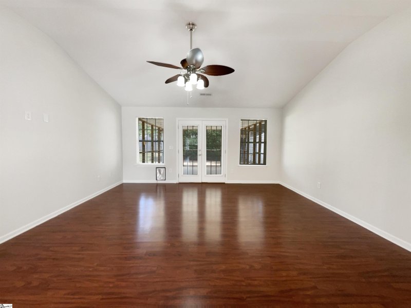 Property image 3 at 201 Eastpark Way, Easley, SC 29642