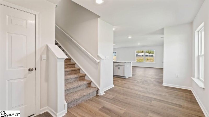 Property image 2 of 1765 Rein Drive in Paddock Point, Roebuck, SC 29376