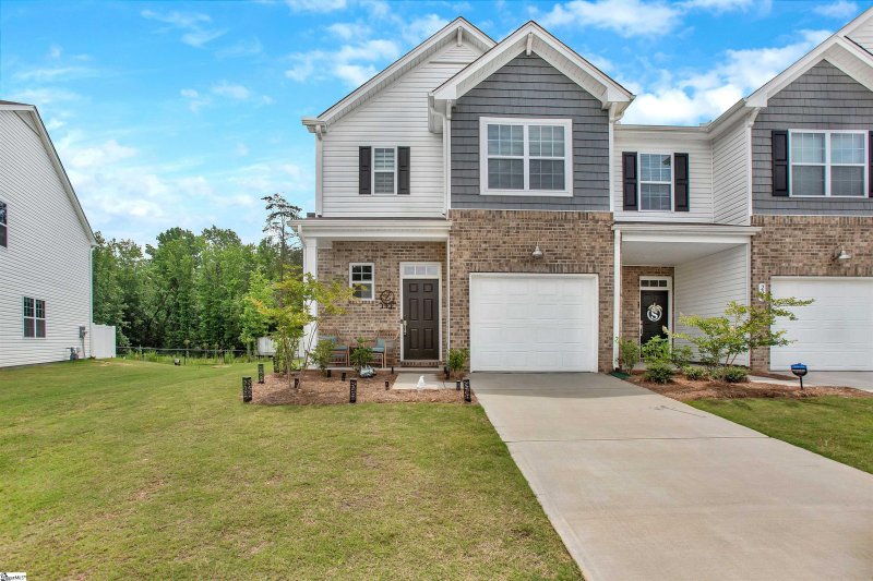 Magnolia Glen, Simpsonville Community