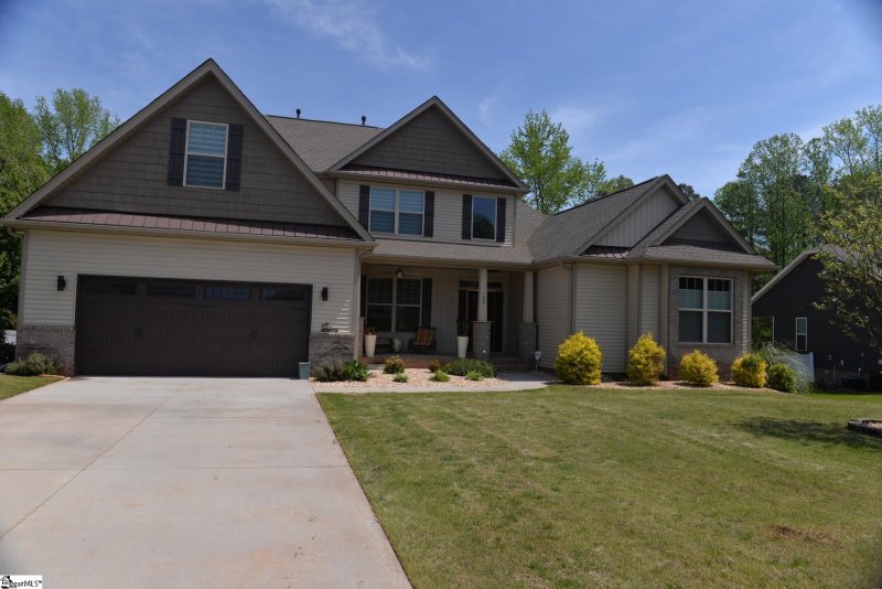 Reedy Lake, Piedmont community