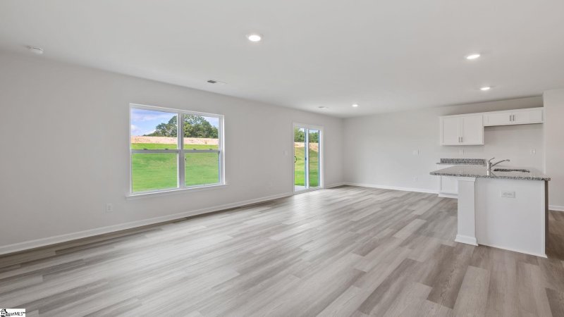 Property image 5 of 517 Cordgrass Road in Durbin Meadows, Fountain Inn, SC 29644