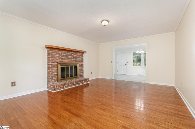 Property image 5 at 113 Robinwood Drive, Simpsonville, SC 29681