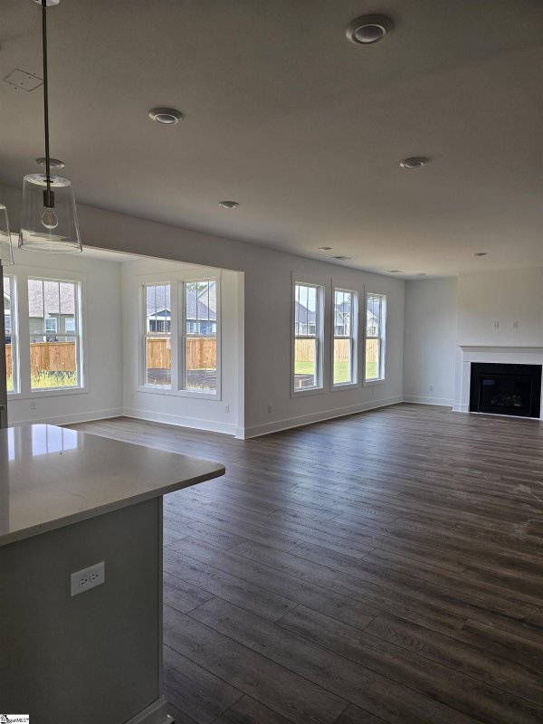 Property image 4 of 12112 Mahogany Circle in Walnut Ridge, Inman, SC 29349