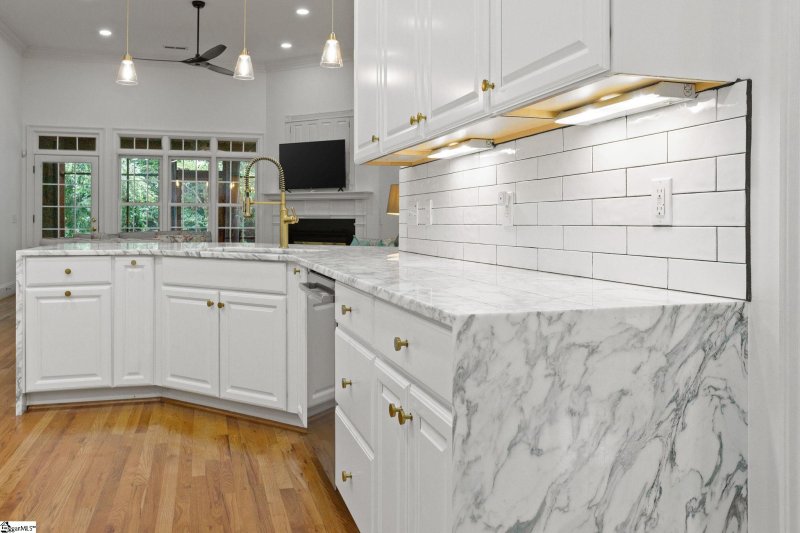 Property image 5 at 207 Hunters Court, Greenville, SC 29617