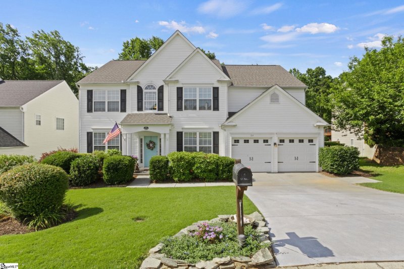 Property image 2 at 514 Collingsworth Lane, Greenville, SC 29615