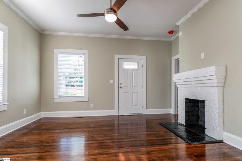 Property image 4 of 18 Wallace Street in Dunean, Greenville, SC 29605
