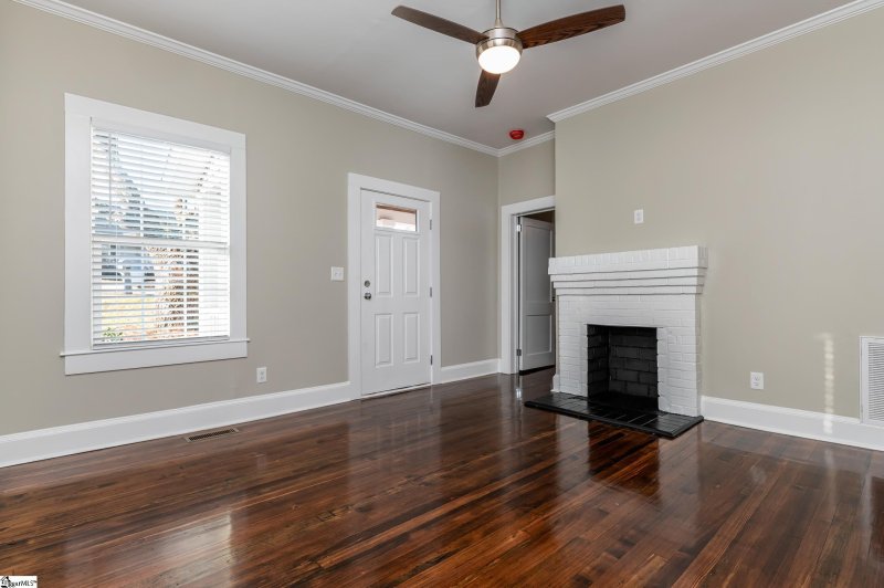 Property image 5 of 18 Wallace Street in Dunean, Greenville, SC 29605