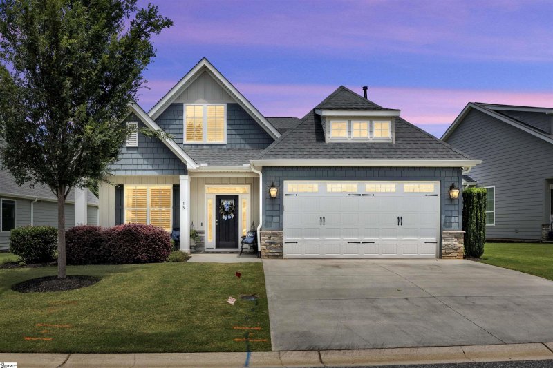 15 Jackson Parc Court