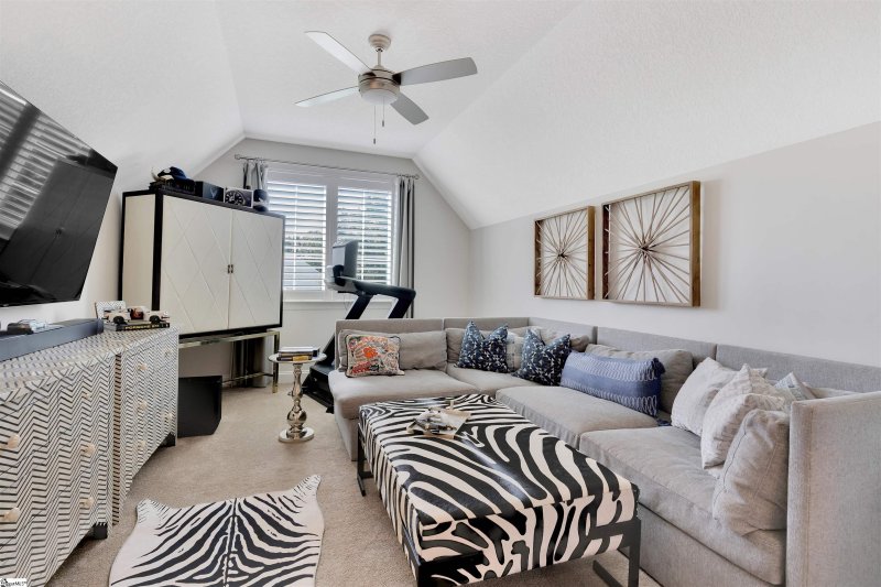 Property image 3 at 15 Jackson Parc Court, Greenville, SC 29607