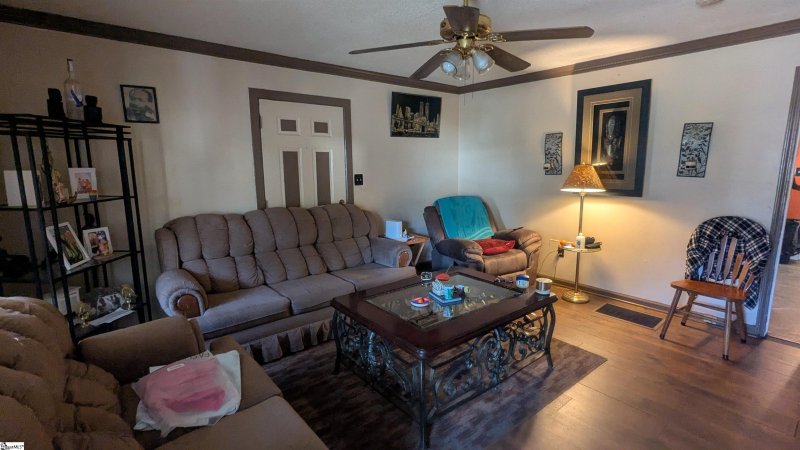 Property image 4 at 109 Hammett Street, Greenville, SC 29609