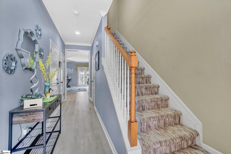 Property image 3 at 40 Bay Springs Drive, Simpsonville, SC 29681