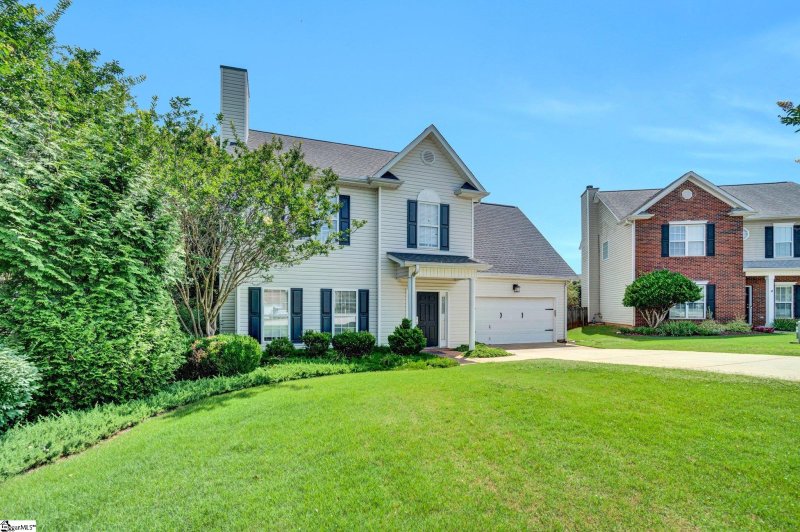 Property image 2 at 309 Schooner Court, Simpsonville, SC 29680