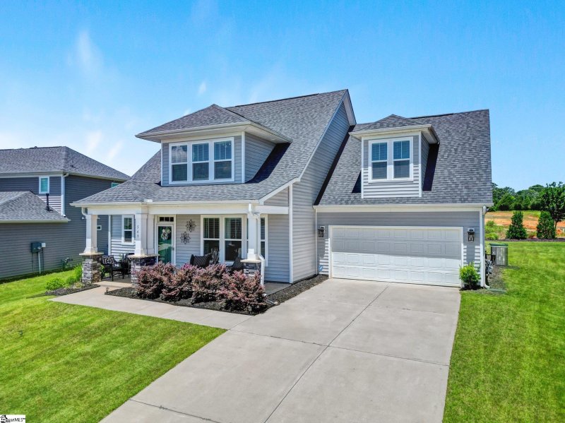 Property image 3 of 569 Fenwick Drive in Anderson Grant, Woodruff, SC 29388