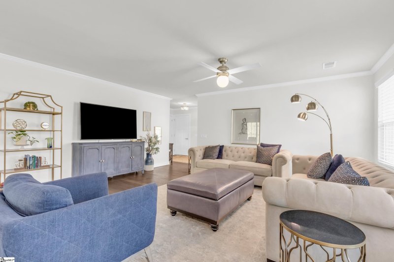 Property image 4 at 639 Lynndale Court, Greenville, SC 29617