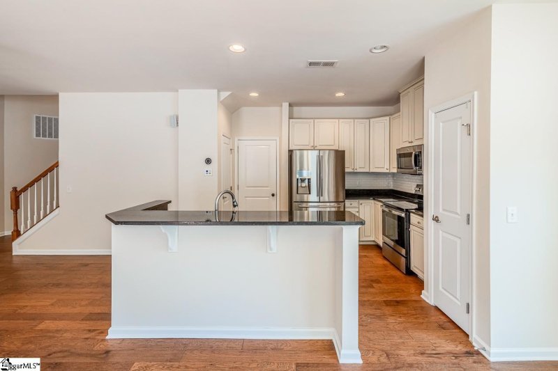 Property image 3 of 333 Bellerive Drive in Townes at River Falls, Duncan, SC 29334