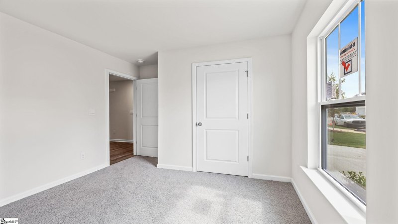 Property image 5 of 519 Cordgrass Road in Durbin Meadows, Fountain Inn, SC 29644