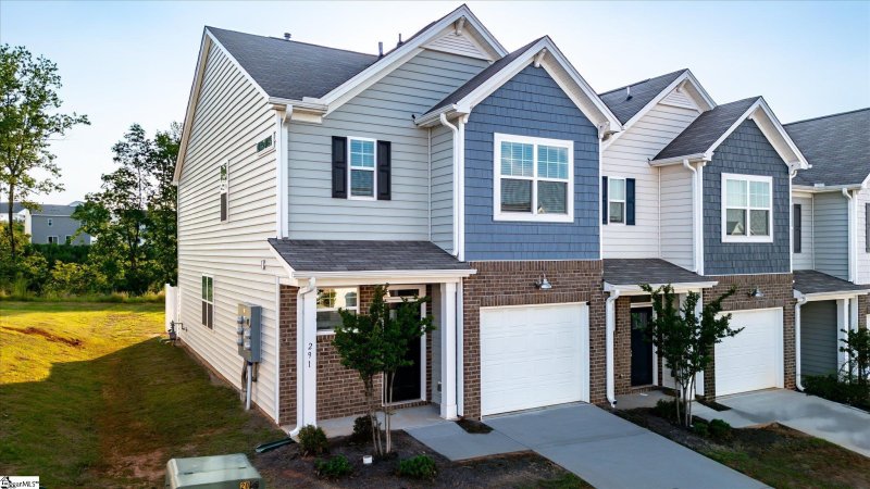 Property image 3 of 291 E Compass Way in North View, Easley, SC 29640