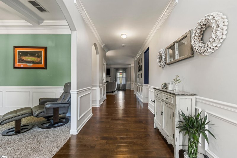 Property image 3 at 505 Jones Peak Drive, Simpsonville, SC 29681