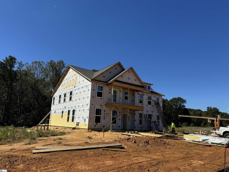 Property image 2 of 217 Castlebar Street in Ben's Crossing, Woodruff, SC 29388