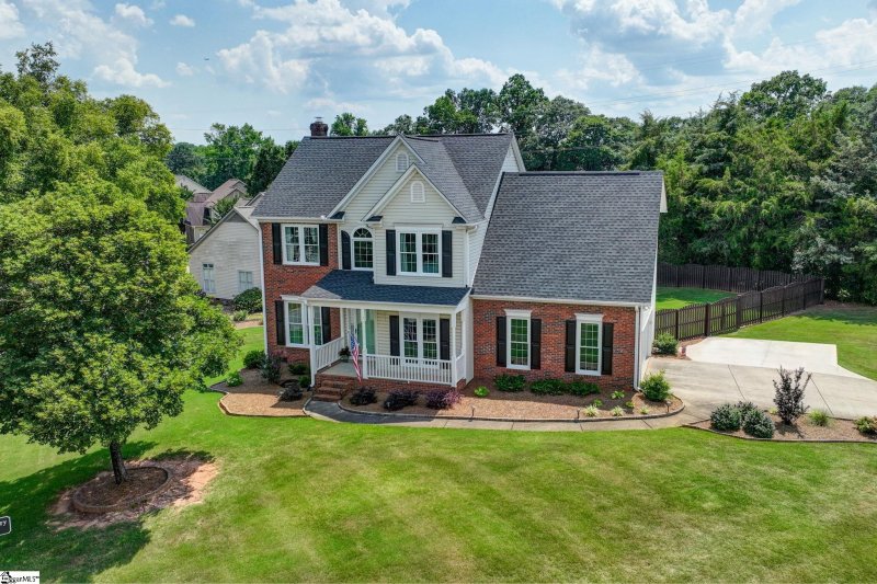 Property image 2 at 3 Promontory Court, Greenville, SC 29615