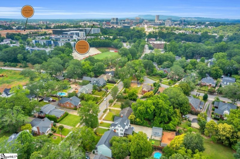 Property image 3 at 15 Jones Avenue, Greenville, SC 29601