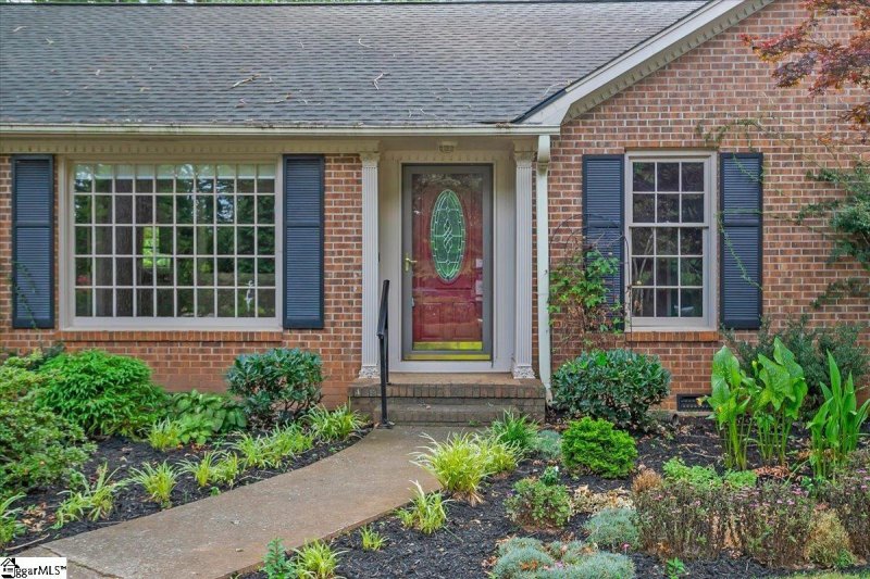 Property image 2 at 402 Rosebud Court, Greer, SC 29650