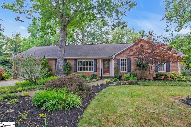 Property image 3 at 402 Rosebud Court, Greer, SC 29650