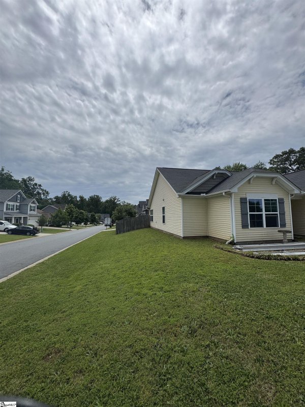 Property image 2 of 344 Lansdowne Street in Rogers Mill, Duncan, SC 29334-8977