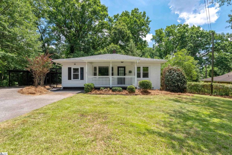 Property image 2 at 209 Webster Road, Greenville, SC 29607