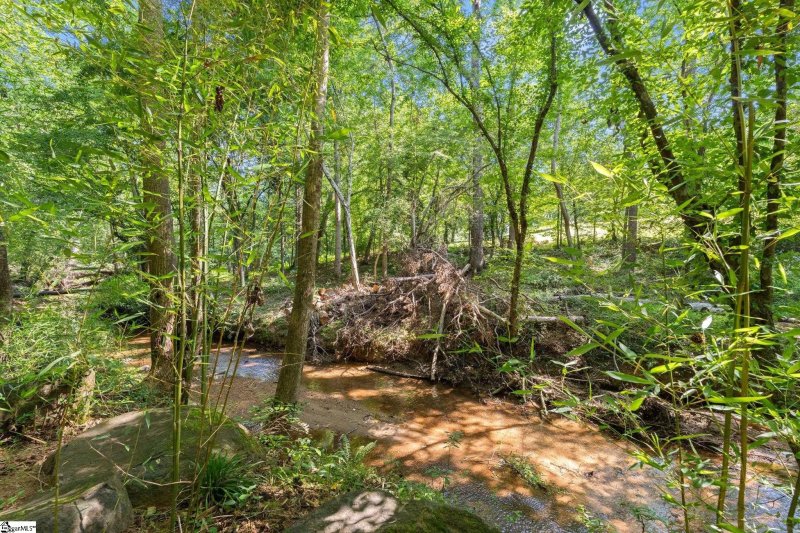 Property image 5 at 625 Germander Court, Greer, SC 29651