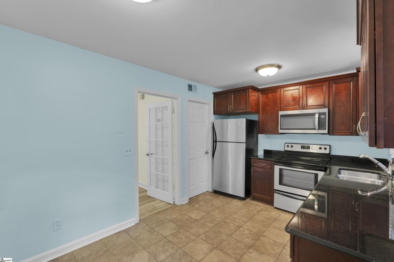 Property image 5 at 501 Edwards Road, Greenville, SC 29615