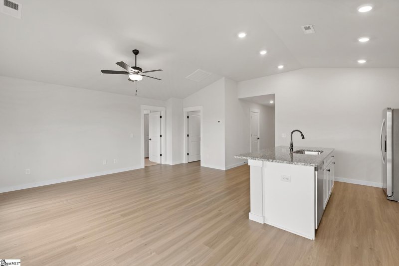 Property image 4 at 1236 Crested Iris Street, Moore, SC 29369