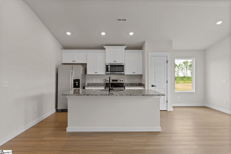 Property image 5 at 1236 Crested Iris Street, Moore, SC 29369