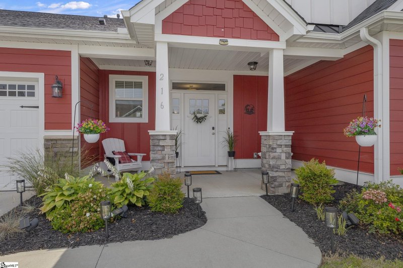 Property image 3 at 216 Lincoln Hill Road, Taylors, SC 29687