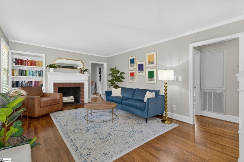 Property image 3 at 20 Sunset Drive, Greenville, SC 29605