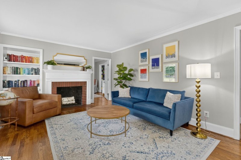 Property image 4 at 20 Sunset Drive, Greenville, SC 29605