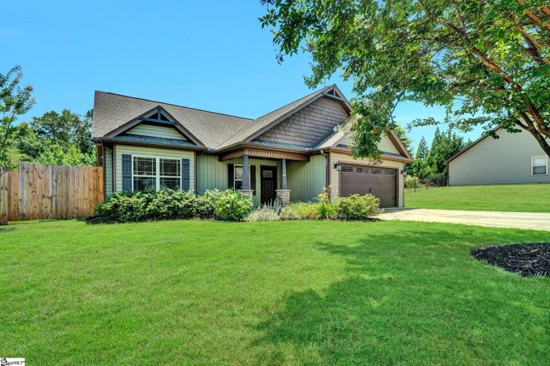 Property image 3 at 514 Naples Court, Lyman, SC 29365