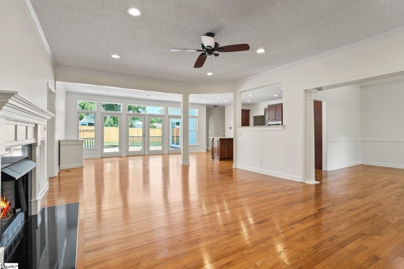 Property image 4 at 241 Hardwood Road, Greenville, SC 29607