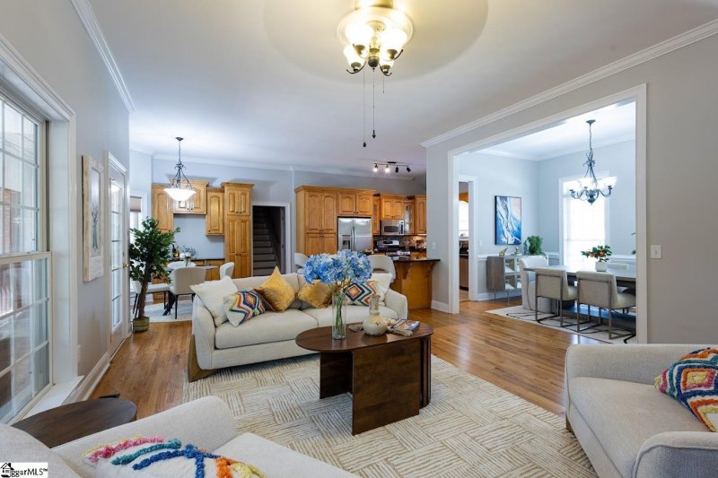 Property image 5 of 108 Goldenstar Lane in Laurel Lake, Greer, SC 29651