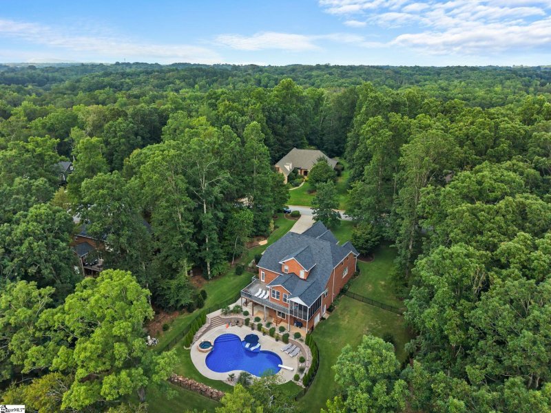 Property image 3 at 237 Yorkswell Lane, Greenville, SC 29607