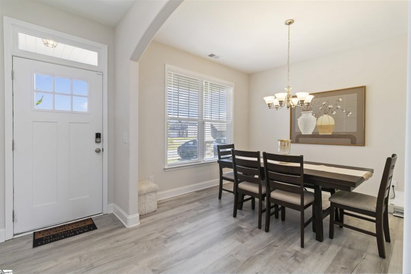 Property image 4 of 2708 Millhone Drive in Hampshire Heights, Moore, SC 29369