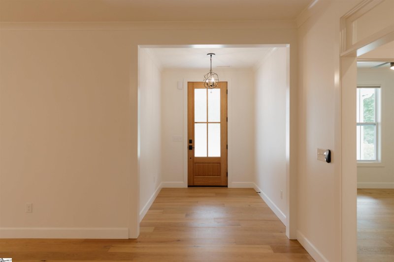 Property image 5 of 305 Meadow Tree Court in Cherokee Valley, Travelers Rest, SC 29690